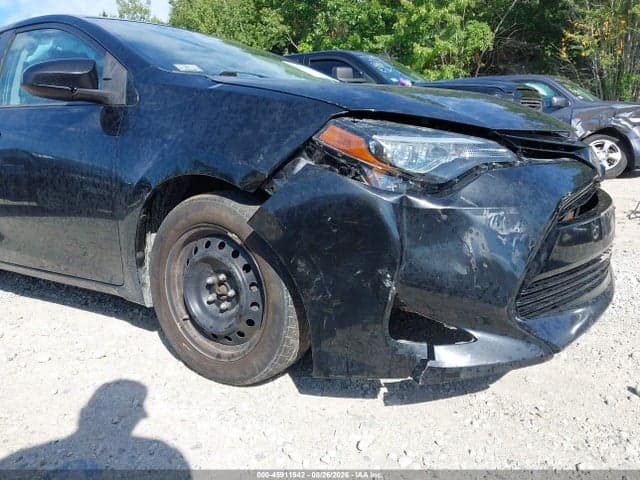 2018 TOYOTA COROLLA LE 18