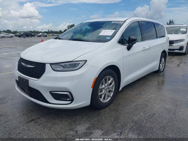 2024 CHRYSLER PACIFICA TOURING L 2