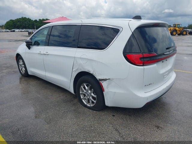 2024 CHRYSLER PACIFICA TOURING L 3