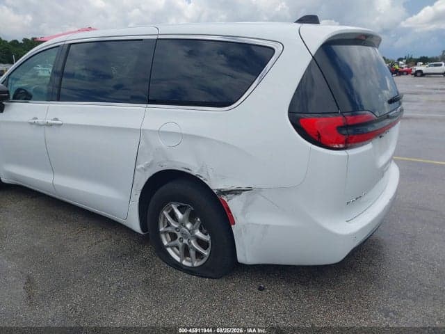 2024 CHRYSLER PACIFICA TOURING L 6