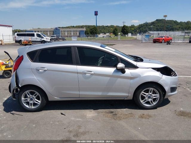 2017 FORD FIESTA SE 14