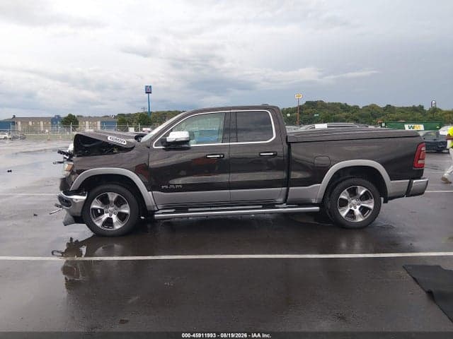 2019 RAM 1500 LARAMIE 4X4 6'4 BOX 14