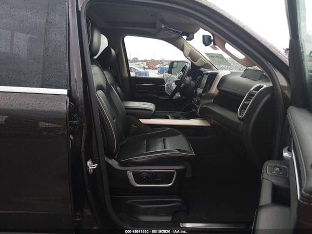 2019 RAM 1500 LARAMIE 4X4 6'4 BOX 5