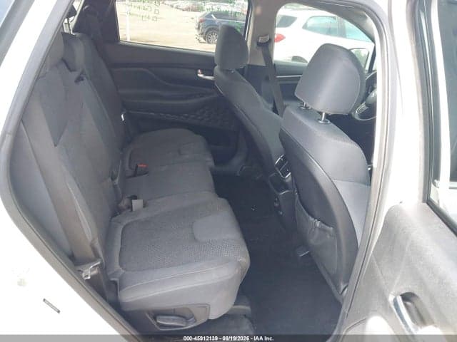 2019 HYUNDAI SANTA FE SE 8