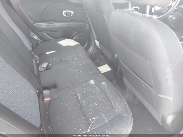 2019 KIA SOUL + 8