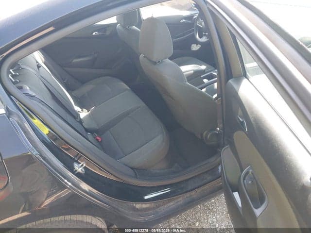 2017 CHEVROLET CRUZE LT AUTO 8