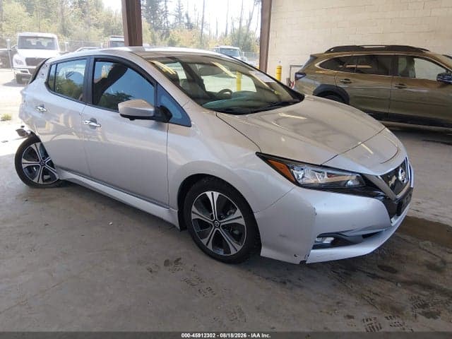 2021 NISSAN LEAF SV 40 KWH