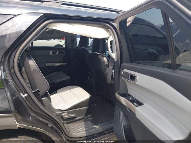 2021 FORD EXPLORER XLT 8