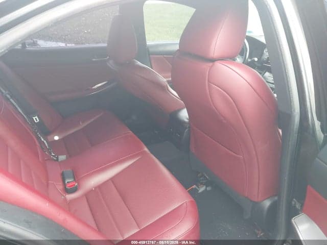 2017 LEXUS IS 300 8