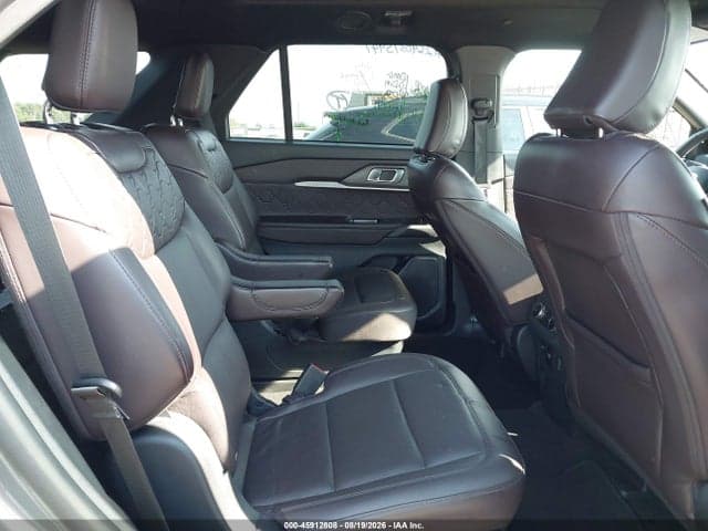2025 FORD EXPLORER PLATINUM 8