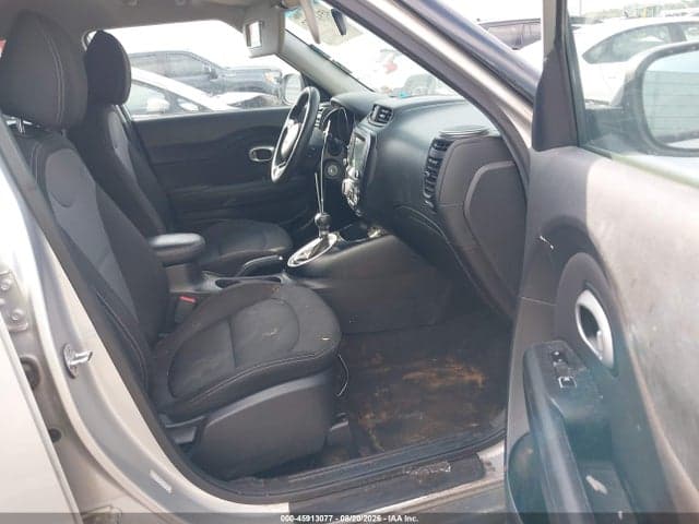 2018 KIA SOUL + 5
