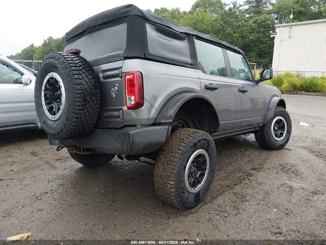 2021 FORD BRONCO 4
