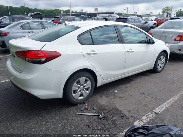 2017 KIA FORTE LX 4