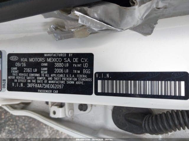 2017 KIA FORTE LX 9