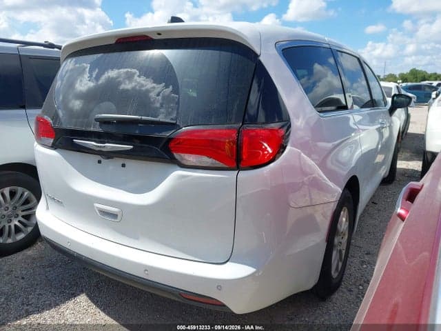 2025 CHRYSLER VOYAGER LX 4