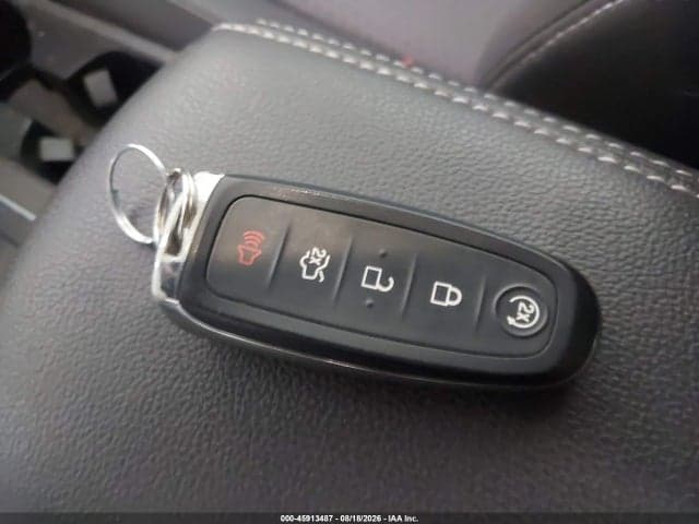 2019 FORD ESCAPE SE 11