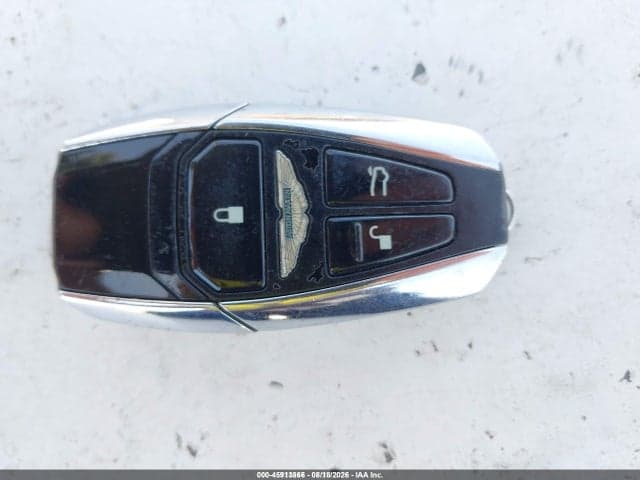 2019 ASTON MARTIN VANTAGE 11
