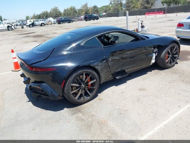 2019 ASTON MARTIN VANTAGE 4