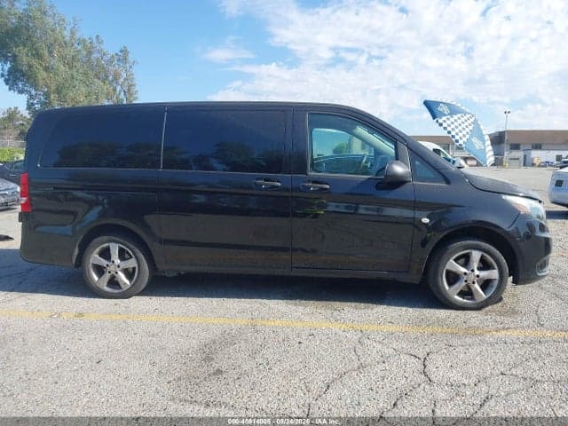 2018 MERCEDES-BENZ METRIS 13