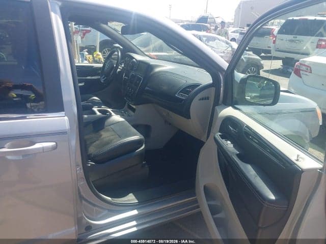 2019 DODGE GRAND CARAVAN SXT 5