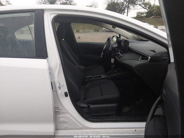 2026 TOYOTA COROLLA LE 5