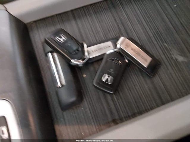 2017 HONDA PILOT EX-L 11