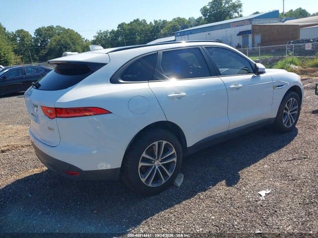 2017 JAGUAR F-PACE 20D PREMIUM 4