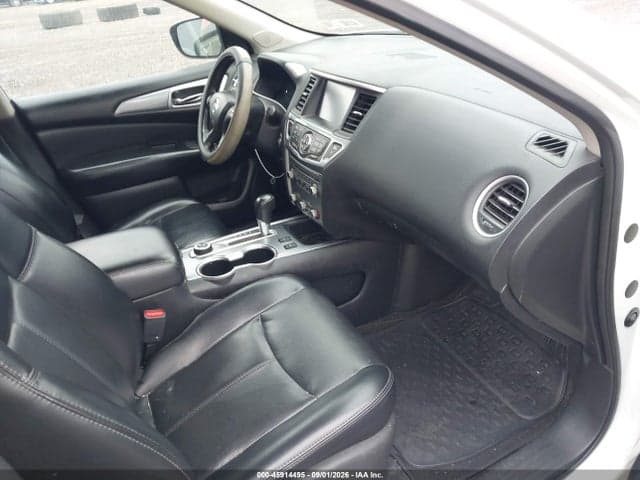2017 NISSAN PATHFINDER SL 5