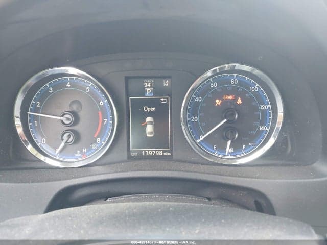 2017 TOYOTA COROLLA SE 7