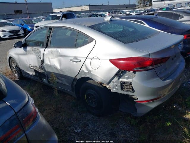2017 HYUNDAI ELANTRA SE 3