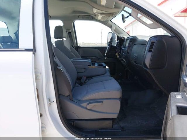 2018 CHEVROLET SILVERADO 3500HD WT 5