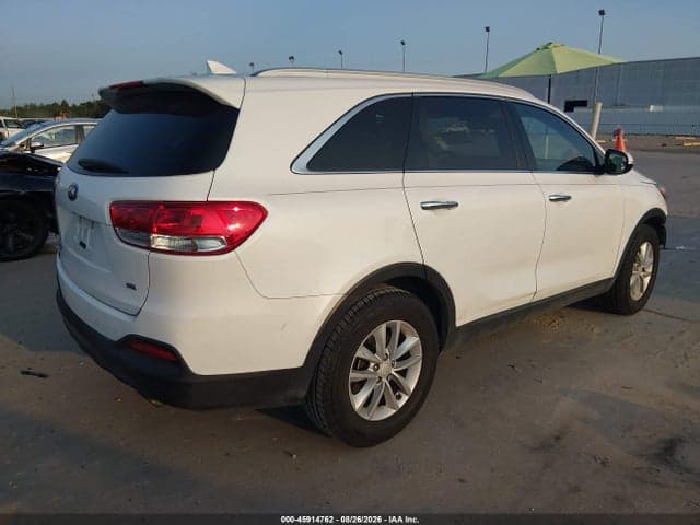 2017 KIA SORENTO 2.4L LX 4
