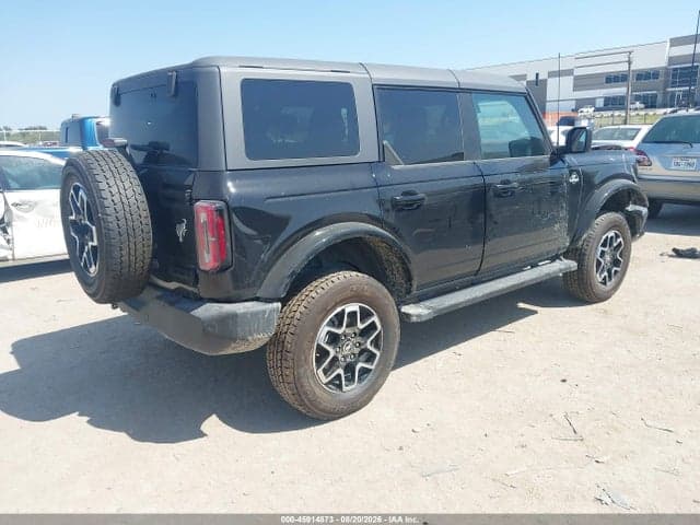 2024 FORD BRONCO OUTER BANKS 4
