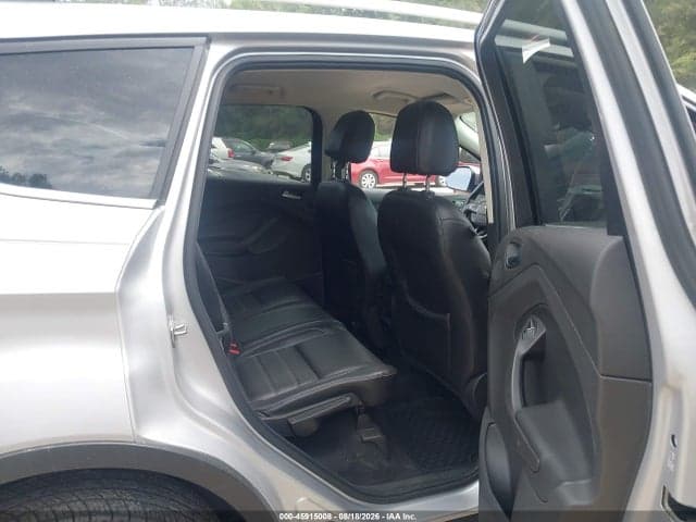 2017 FORD ESCAPE TITANIUM 8