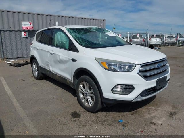 2017 FORD ESCAPE SE 1