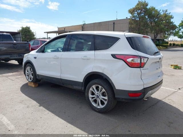 2017 FORD ESCAPE SE 3