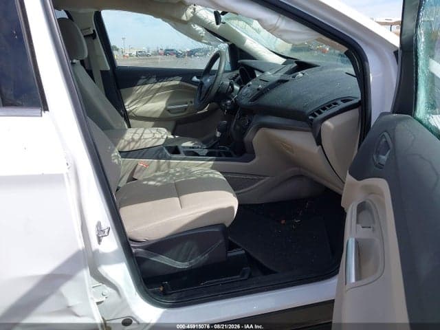 2017 FORD ESCAPE SE 5