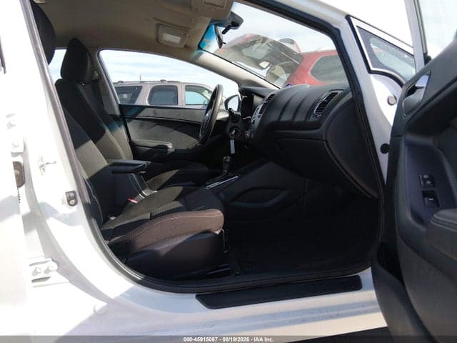 2017 KIA FORTE LX 5