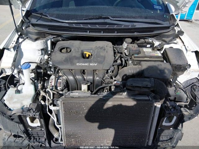 2017 KIA FORTE LX 10
