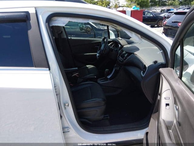 2018 CHEVROLET TRAX LT 5