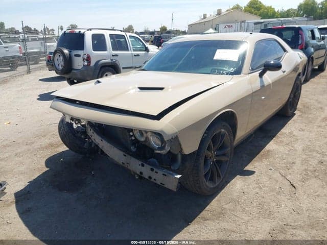 2017 DODGE CHALLENGER SXT PLUS 2