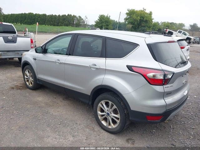 2017 FORD ESCAPE SE 3