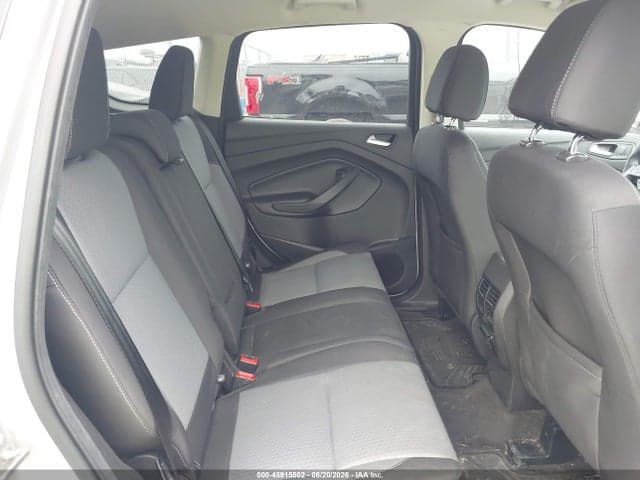 2017 FORD ESCAPE SE 8