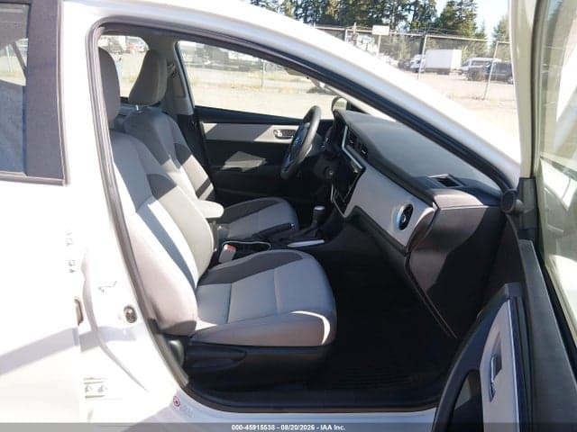 2017 TOYOTA COROLLA LE 5
