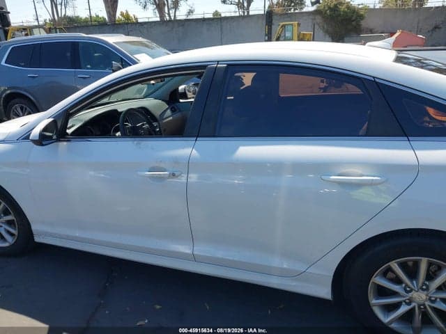 2018 HYUNDAI SONATA SE 15