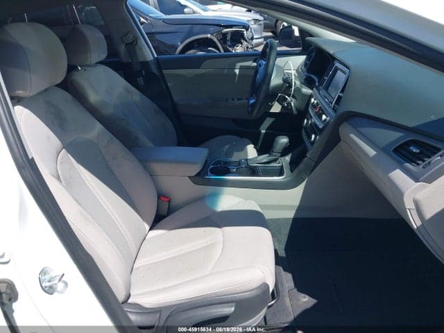 2018 HYUNDAI SONATA SE 5