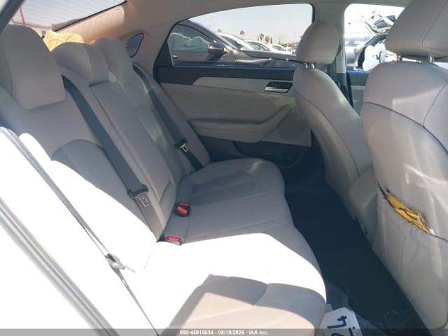2018 HYUNDAI SONATA SE 8