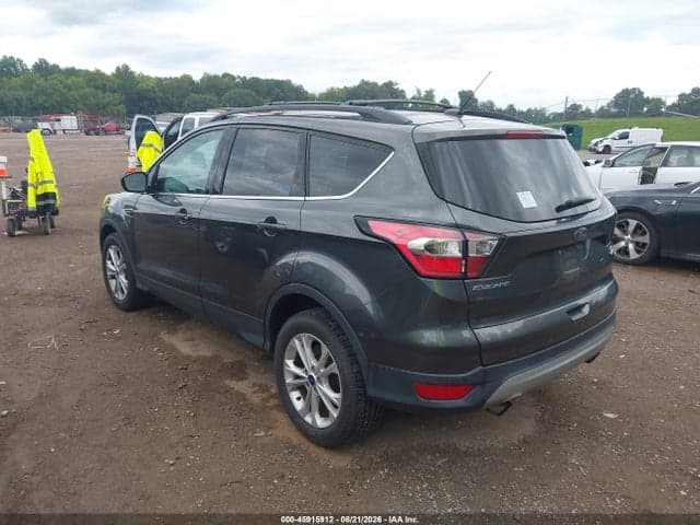2017 FORD ESCAPE SE 3