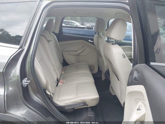 2017 FORD ESCAPE SE 8