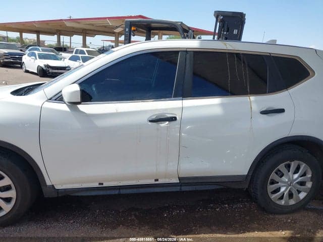 2017 NISSAN ROGUE S 10